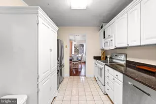 8350 Greensboro Dr, McLean, VA 22102 - Photo 15