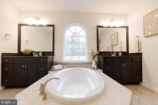 8835 Chrisanthe Ct, Fairfax Station, VA 22039 - Photo 57