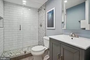 2111 Lirio Ct, Reston, VA 20191 - Photo 29