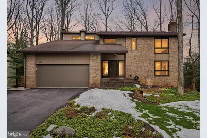 2111 Lirio Court, Reston, VA 20191 - Photo 37