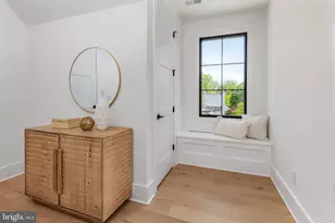 8642 McHenry St, Vienna, VA 22180 - Photo 67