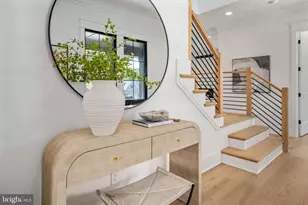 8642 McHenry St, Vienna, VA 22180 - Photo 15