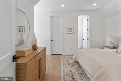 8642 McHenry Street, Vienna, VA 22180 - Photo 65