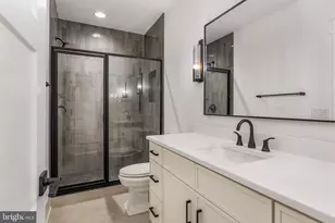 8642 McHenry St, Vienna, VA 22180 - Photo 85