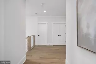 8642 McHenry St, Vienna, VA 22180 - Photo 47