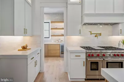 8642 McHenry Street, Vienna, VA 22180 - Photo 21