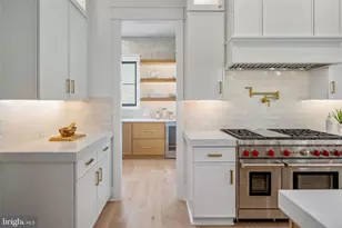 8642 McHenry St, Vienna, VA 22180 - Photo 21