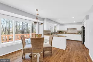 8661 Chase Glen Cir, Fairfax Station, VA 22039 - Photo 19