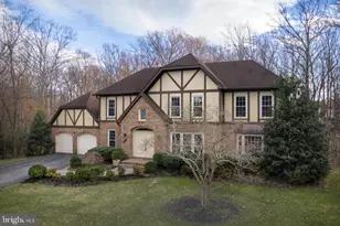 8661 Chase Glen Cir, Fairfax Station, VA 22039 - Photo 43
