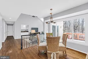 8661 Chase Glen Cir, Fairfax Station, VA 22039 - Photo 15