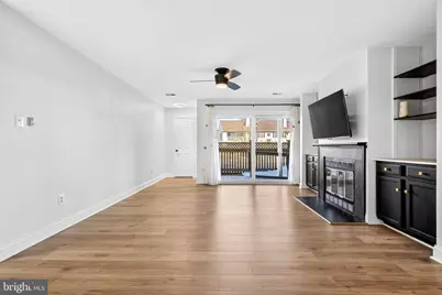 6910 Sandra Marie Circle, Alexandria, VA 22310 - Photo 9