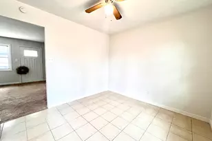 7219 Beverly Park Dr, Springfield, VA 22150 - Photo 13