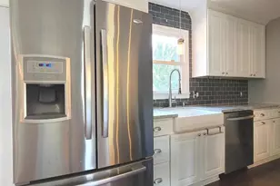 2600 Seskey Glen Ct, Herndon, VA 20171 - Photo 9