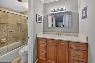 8370 Greensboro Dr, McLean, VA 22102 - Photo 7