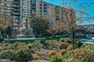 8370 Greensboro Dr, McLean, VA 22102 - Photo 1