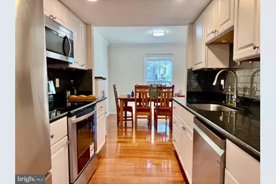 6291 Kerrydale Drive, Springfield, VA 22152 - Photo 9