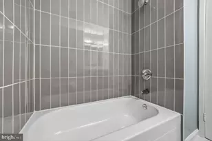 3072 Sugar Ln, Vienna, VA 22181 - Photo 19