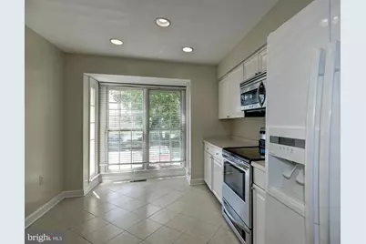 5812 Apsley House Court, Alexandria, VA 22310 - Photo 11