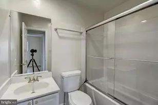 5812 Apsley House Ct, Alexandria, VA 22310 - Photo 23