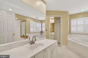 5409 Green Glen Ln, Alexandria, VA 22315 - Photo 27