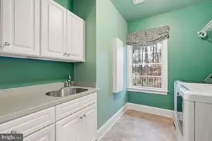1889 Virginia Ave, McLean, VA 22101 - Photo 27