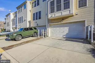 2481 Walnut Rocker Ln, Herndon, VA 20171 - Photo 31