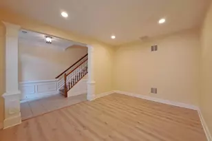 2481 Walnut Rocker Ln, Herndon, VA 20171 - Photo 3