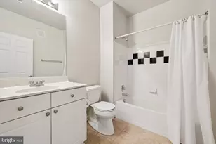 11355 Aristotle Dr, Fairfax, VA 22030 - Photo 29