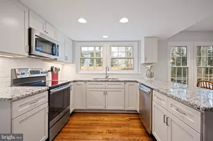 1374 Rock Chapel Rd, Herndon, VA 20170 - Photo 7