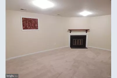 3055 Braxton Wood Court, Fairfax, VA 22031 - Photo 9