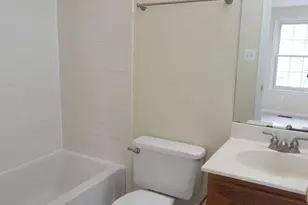 3055 Braxton Wood Ct, Fairfax, VA 22031 - Photo 15