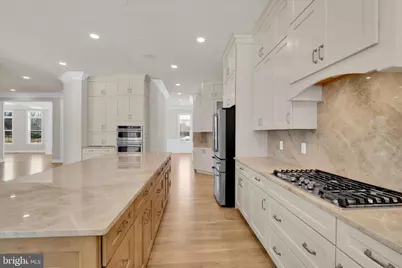 4627 Fairfax Manor Court, Chantilly, VA 20151 - Photo 11