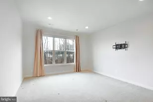 4485 Lateleaf Trl, Fairfax, VA 22030 - Photo 19