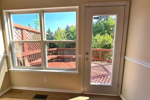 6235 Frosty Winter Ct, Centreville, VA 20120 - Photo 7