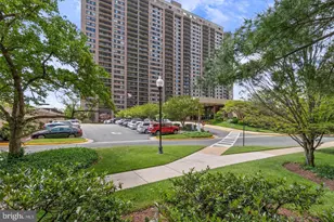 5501 Seminary Rd, Falls Church, VA 22041 - Photo 27