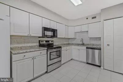 5501 Seminary Road #1502S, Falls Church, VA 22041 - Photo 7