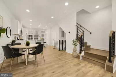 11246 Faraday Park Drive, Reston, VA 20190 - Photo 5