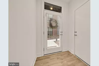 11246 Faraday Park Drive, Reston, VA 20190 - Photo 3