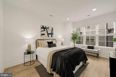 11246 Faraday Park Drive, Reston, VA 20190 - Photo 17