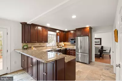 10803 Steven Lee Court, Fairfax, VA 22032 - Photo 13