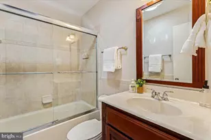 3105 Miller Heights Rd, Oakton, VA 22124 - Photo 43