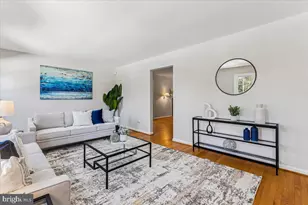 3105 Miller Heights Rd, Oakton, VA 22124 - Photo 23