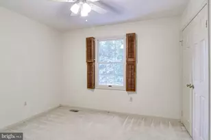 5931 Oakland Park Dr, Burke, VA 22015 - Photo 67