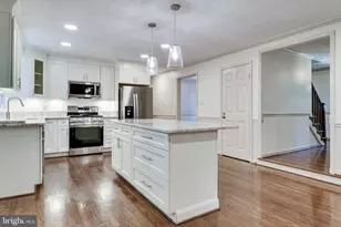 5931 Oakland Park Dr, Burke, VA 22015 - Photo 19