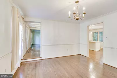 5931 Oakland Park Drive, Burke, VA 22015 - Photo 11