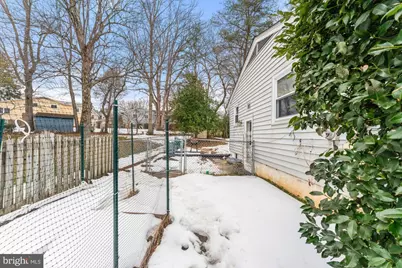 606 Meadow Lane SW, Vienna, VA 22180 - Photo 11