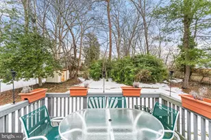 606 Meadow Ln SW, Vienna, VA 22180 - Photo 9