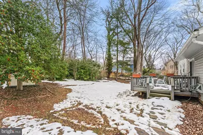 606 Meadow Lane SW, Vienna, VA 22180 - Photo 13