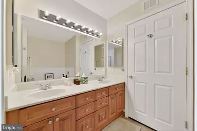 11776 Stratford House Place #901, Reston, VA 20190 - Photo 15