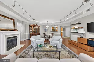 11776 Stratford House Pl, Reston, VA 20190 - Photo 9